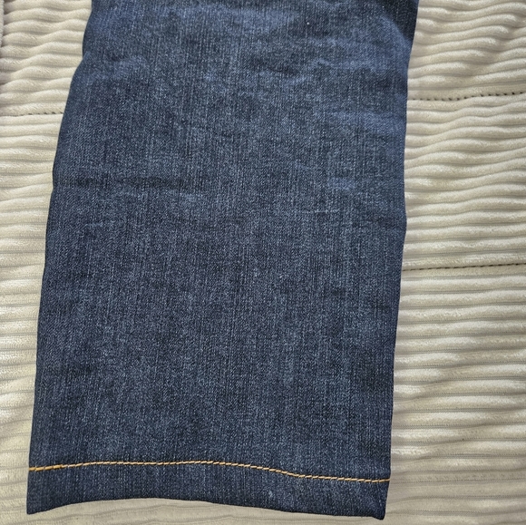 Indigo Rein Distressed Blue Jeans Cropped Size 11 - Picture 11 of 14